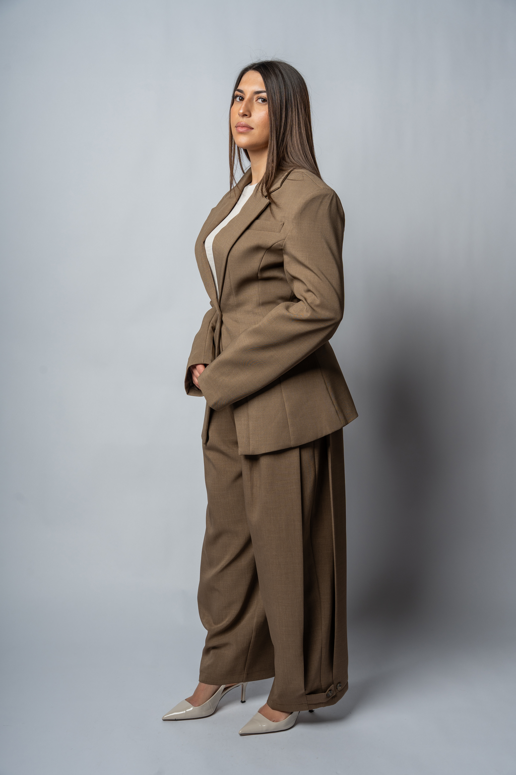 Pantalon à pinces Alia — Brun