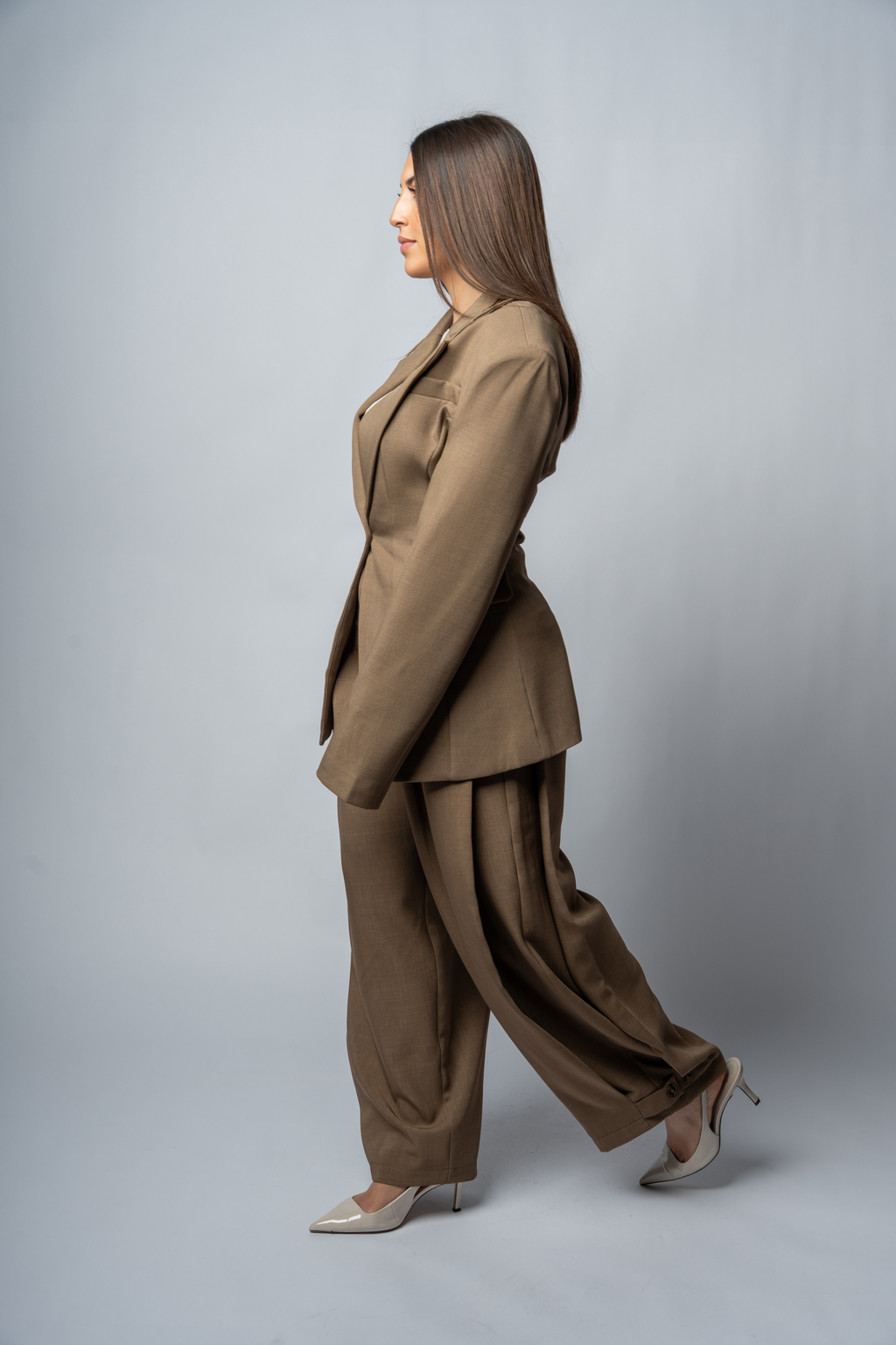 Pantalon à pinces Alia — Brun